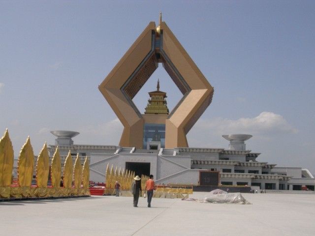 gal/Buddha Tower (China)/China3 (Buddha Tower)/DSCN3243__640x480_.JPG